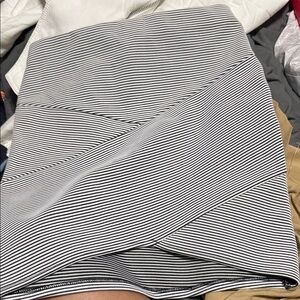 Forever 21 Black and White Striped Pencil Skirt